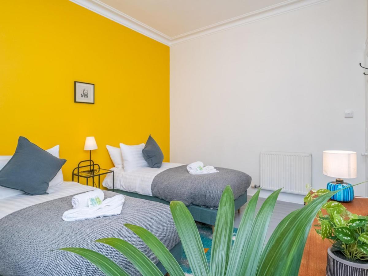 New Stunning 3 Beds Flat In Chic Area Of The City 爱丁堡 外观 照片